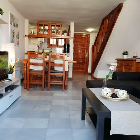 Appartamento Duplex No 4, Close To Sea And Beach, Heated Pool, Aircondition, Wifi Arona (Tenerife)
