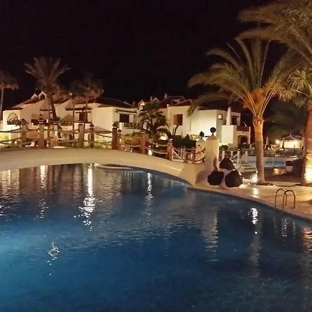 Apartment Duplex No 4, Close To Sea And Beach, Heated Pool, Aircondition, Wifi *